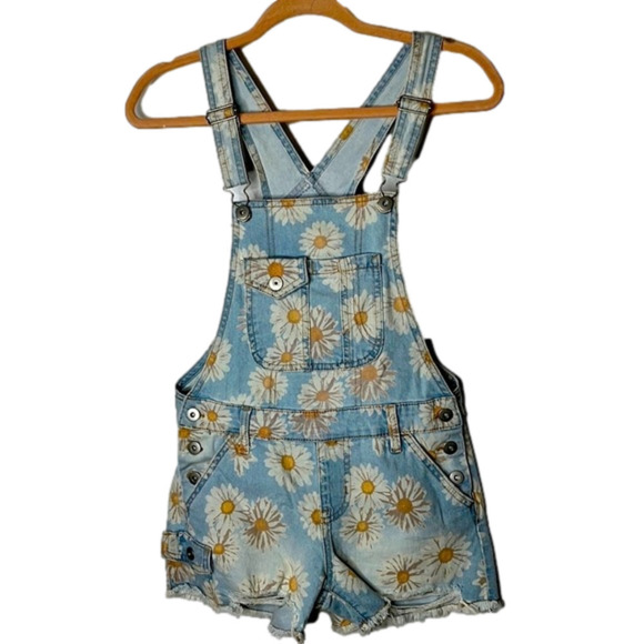 𝅺no Boundaries cutoff overalls, size XS - Picture 1 of 7